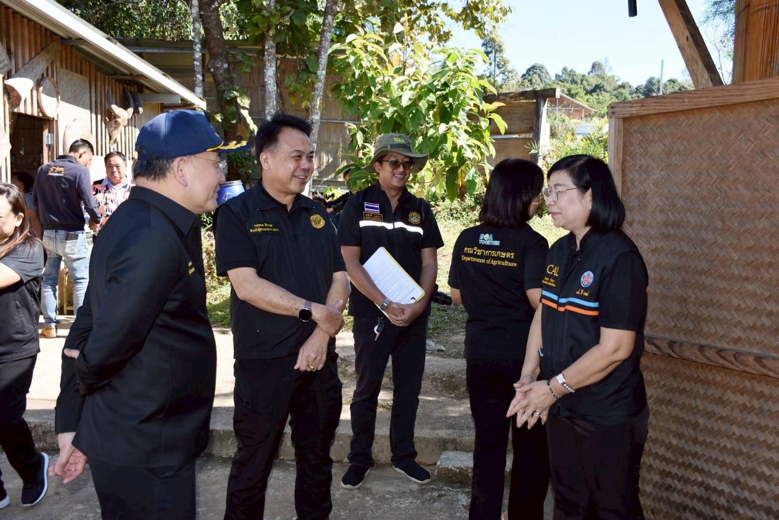 title - ส.ป.ก.ร่วมติดตาม รัฐมนตรีช่วยว่าการกระทรวงเกษตรและสหกรณ์ (นายนเรศ ธำรงค์ทิพยคุณ) ลงพื้นที่ตรวจราชการในพื้นที่ ณ อำเภอแม่แจ่ม และอำเภอแม่วาง จังหวัดเชียงใหม่